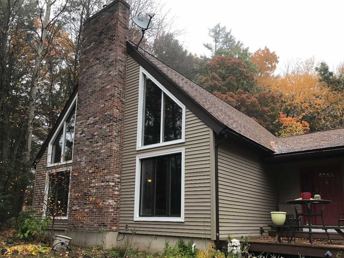New vinyl siding installation on a CT house