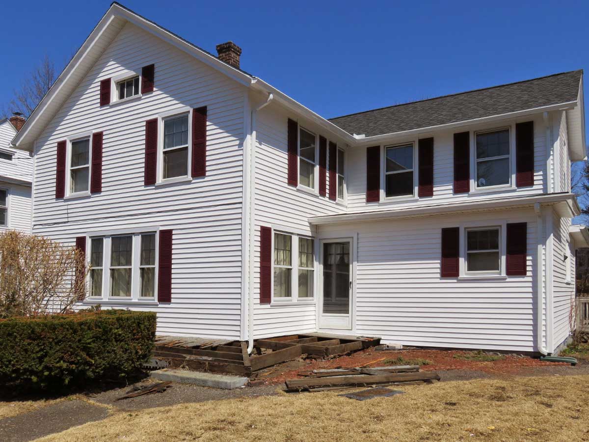 Vinyl siding work completed by J.T. Burke & Sons